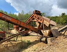 Finlay vibrating screen 300 + coneyor 524
