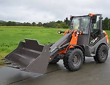 Hitachi ZW75-6C Allrad Schaufel & Gabel / NEU
