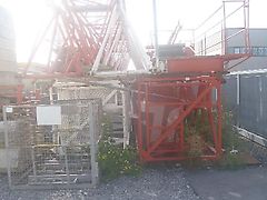 Liebherr LD 90 - WITH CROSS BASE 4,50 x 4,50