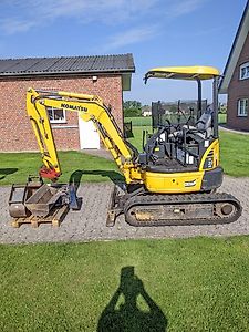 Komatsu PC 22 MR